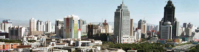 Skyline von Urumqi, Hauptstadt der Provinz Xinjiang